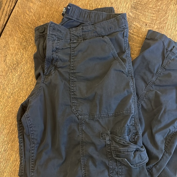 Hollister low rise baggy pants - Picture 2 of 6